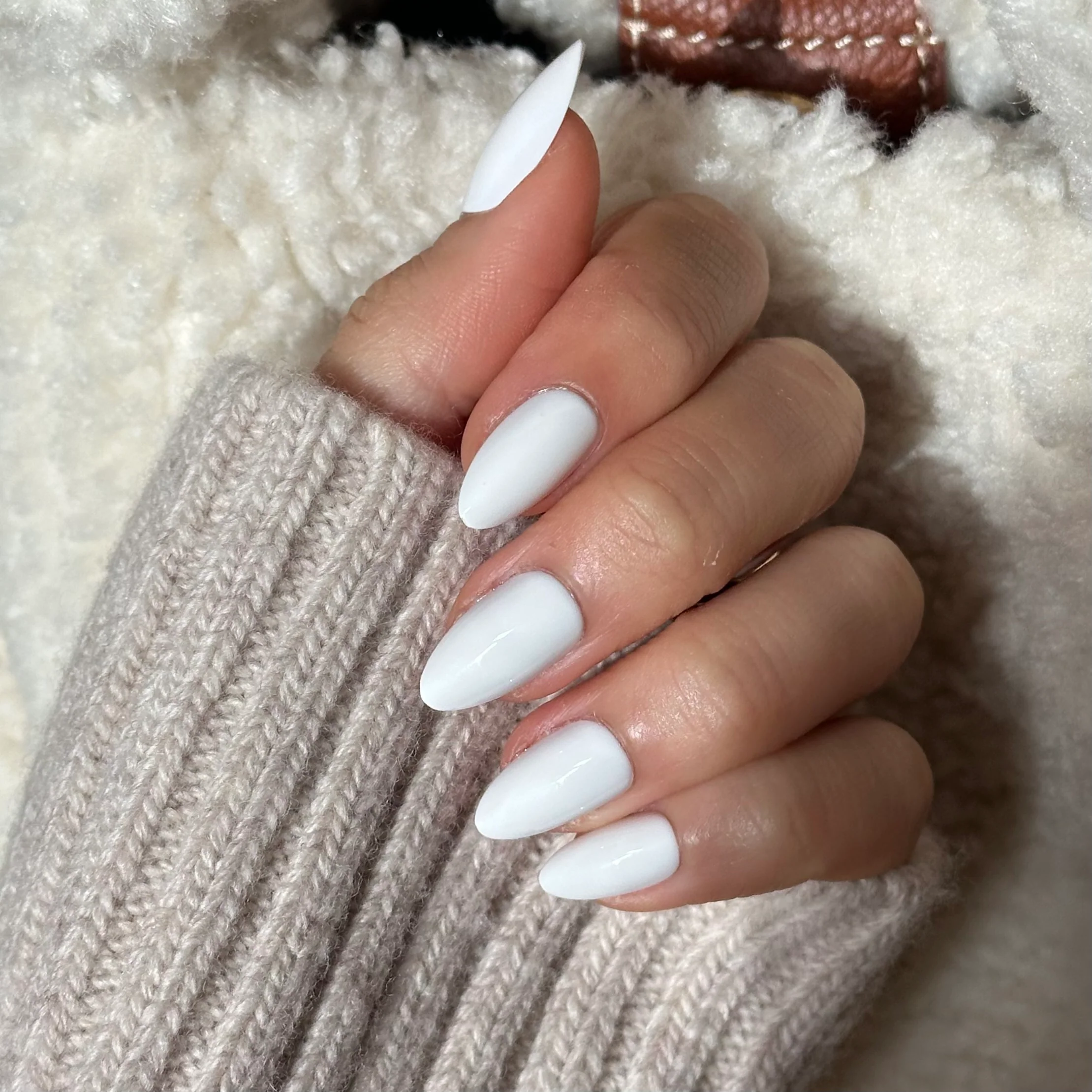 Snow White - Image 3