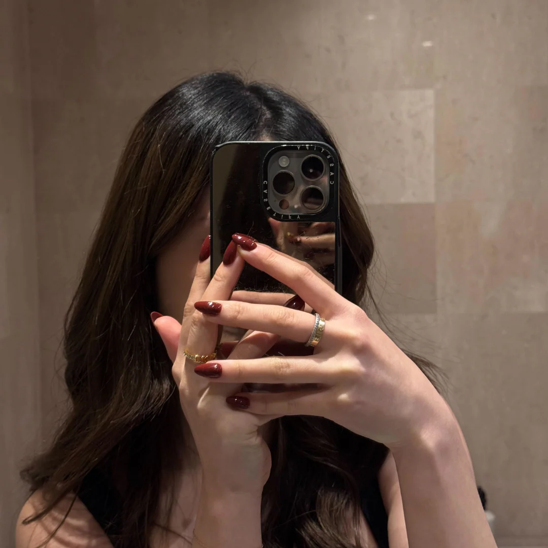 Smitten - Image 8